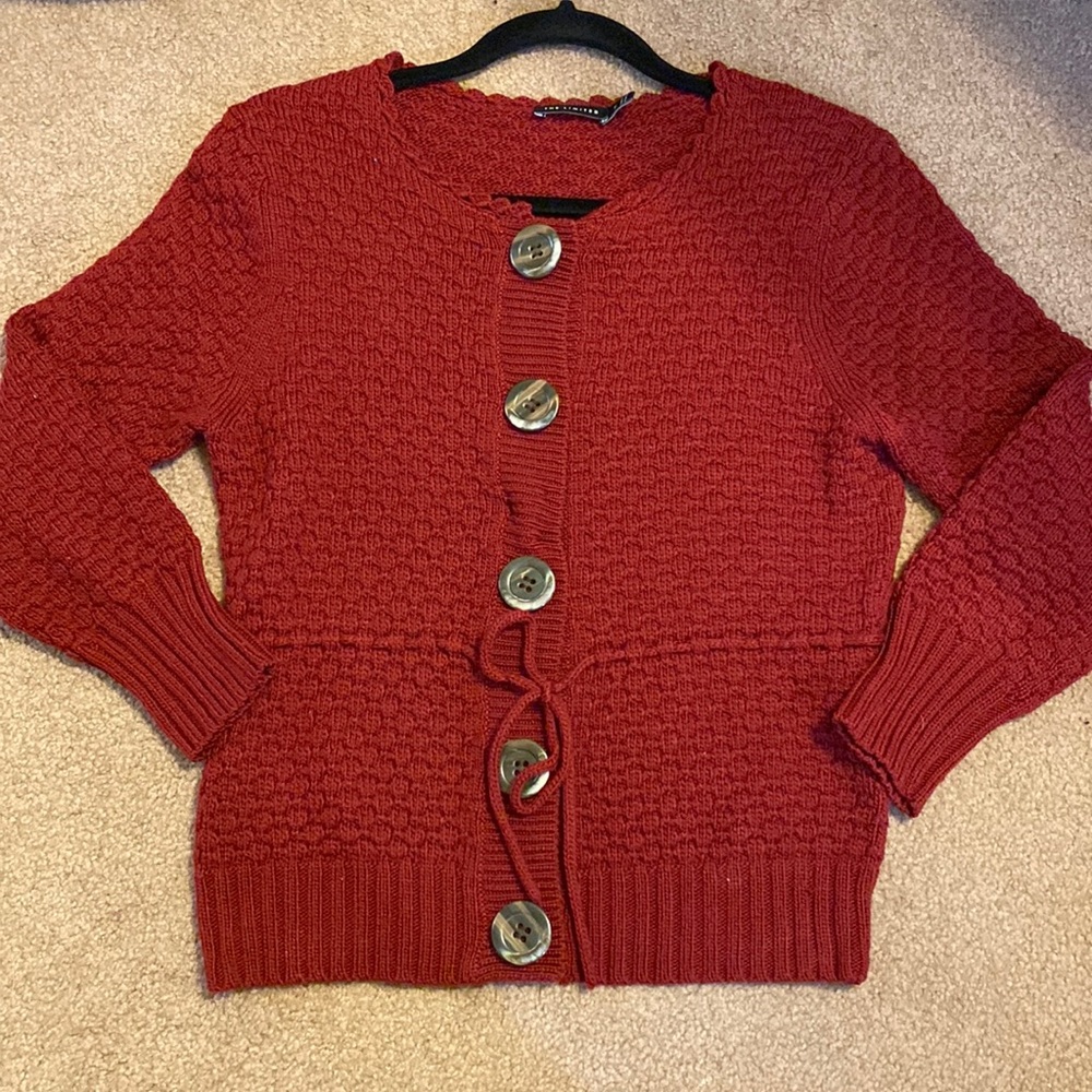 The Limited maroon sweater